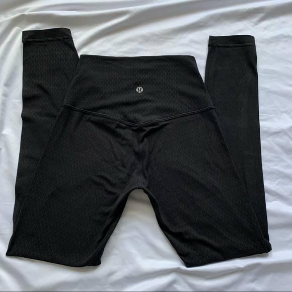lululemon athletica Pants - Lululemon Align 25” Leggings in Subtle Black Pattern